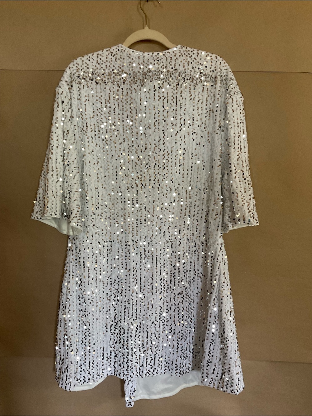 BOOHOO White Sequin V-Neck Party Dress. NWT. Size 16 - Picture 9 of 11